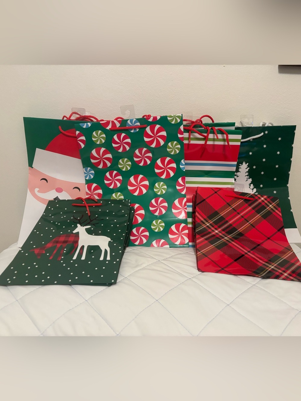 Hallmark keepsake Holiday Gift Bags. With Handles, 19Total. New Unused!